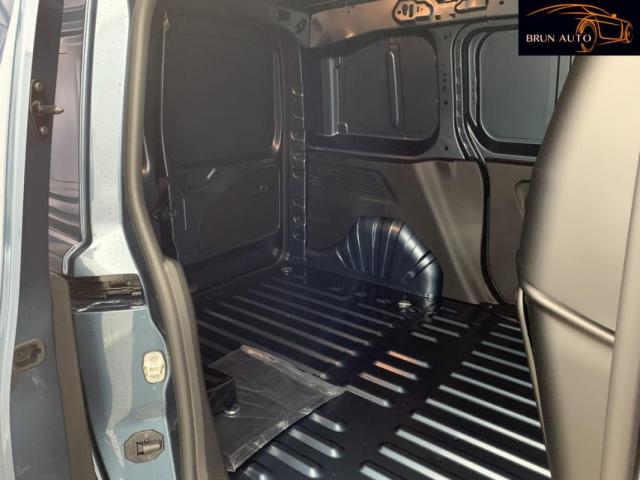 Peugeot Partner image 9