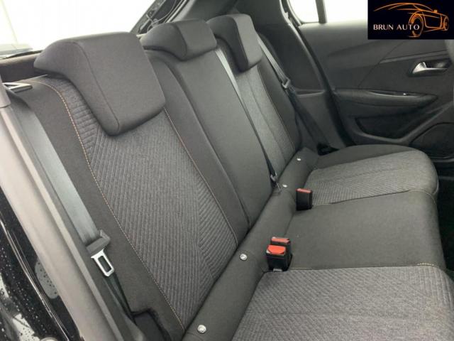 Peugeot 208 image 4