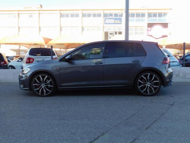 Volkswagen Golf image 6
