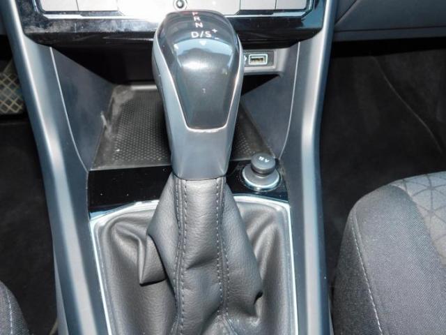 Volkswagen T-Cross image 3