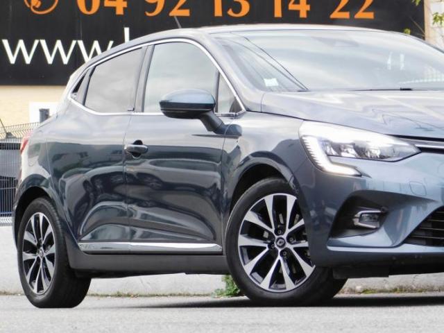 Renault Clio image 2