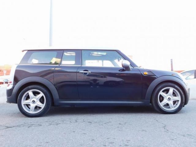 Mini Clubman image 4