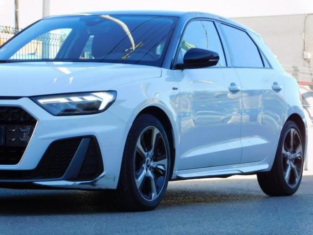 Audi A1 Sportback image 1