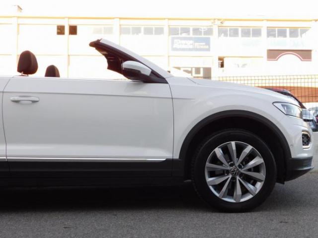 Volkswagen T-Roc image 8