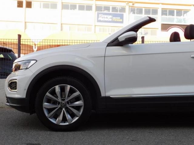 Volkswagen T-Roc image 2
