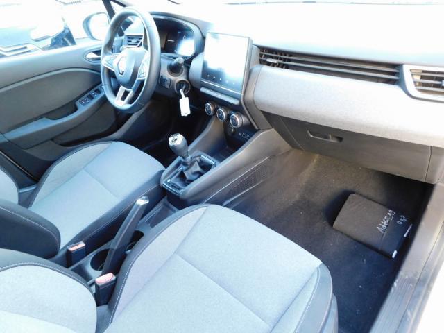 Renault Clio image 8