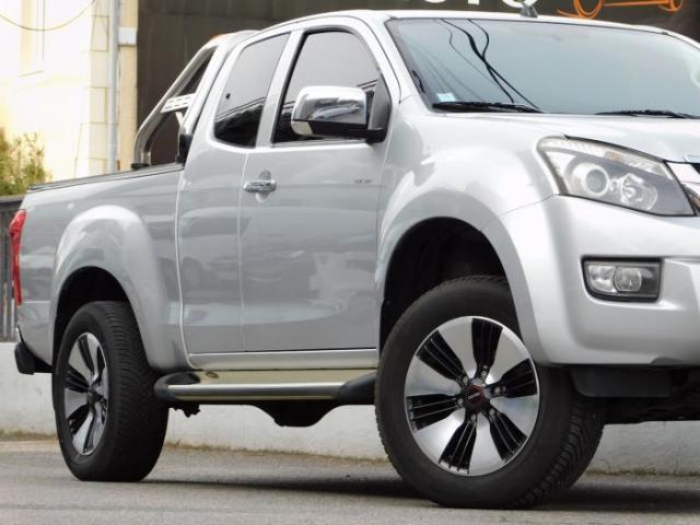 Isuzu D-Max image 1