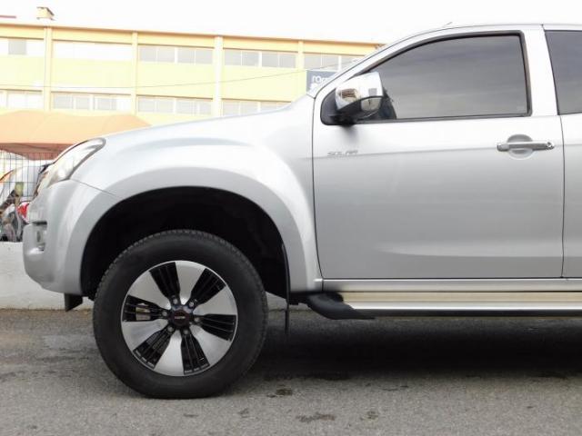 Isuzu D-Max image 4