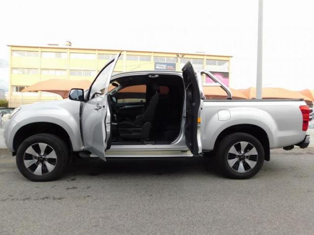 Isuzu D-Max image 6