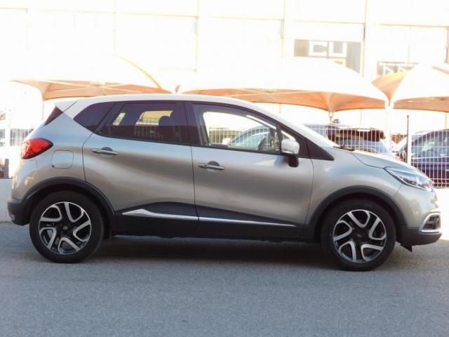 Renault Captur image 9