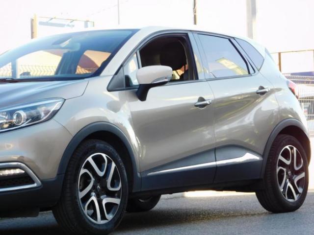 Renault Captur image 3