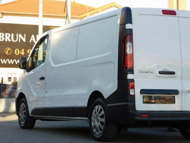 Renault Trafic image 7