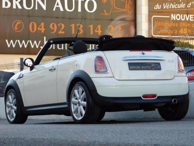 Mini Cabrio image 6