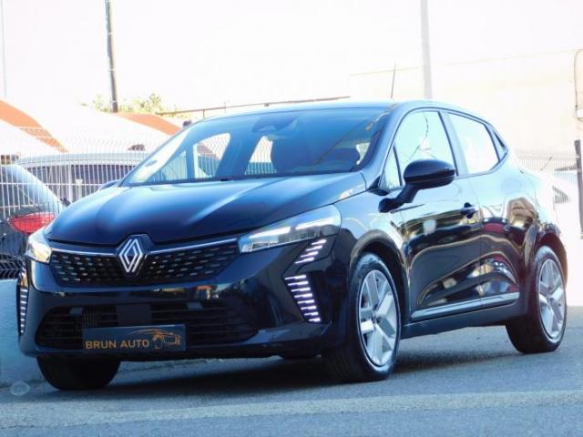 Renault Clio image 2