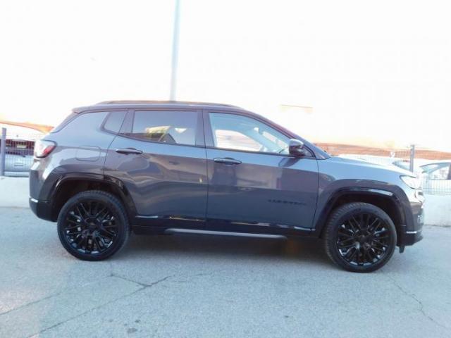 Jeep Compass image 9