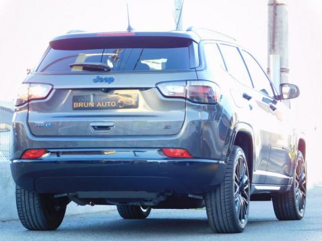 Jeep Compass image 2