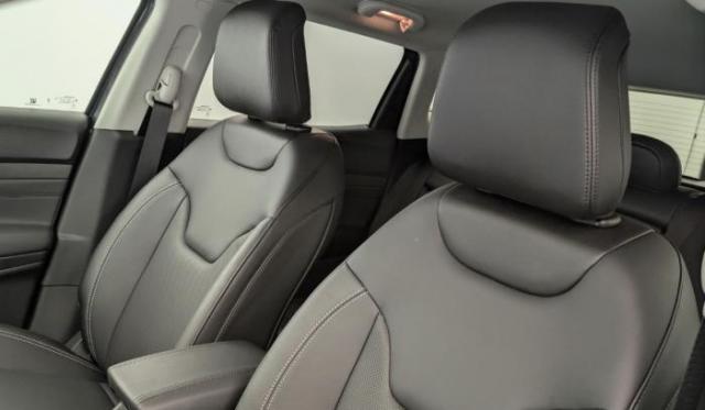 Jeep Compass image 6