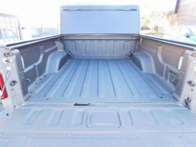 Jeep Gladiator image 3