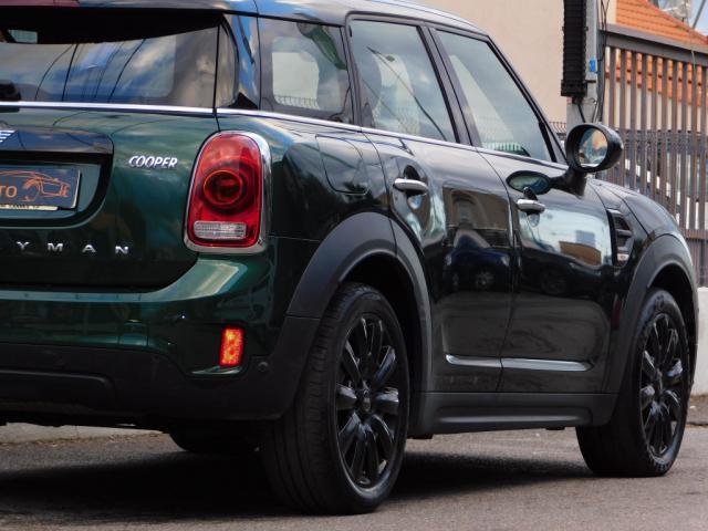 Mini Countryman image 9