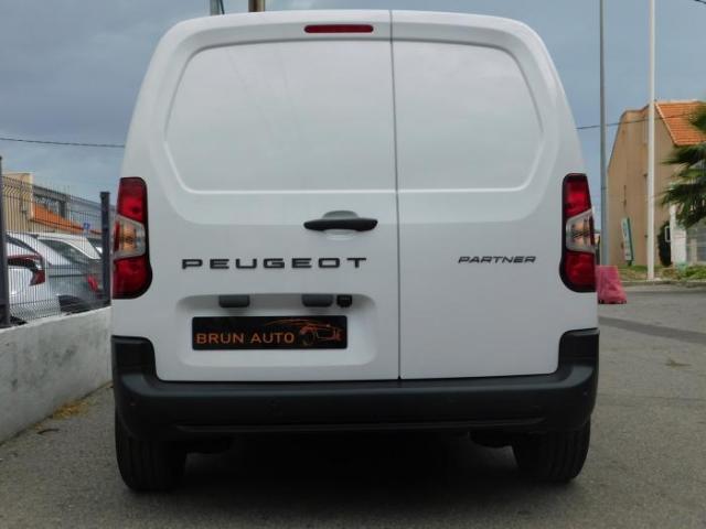 Peugeot Partner image 2