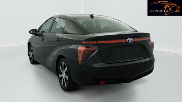 Toyota Mirai image 3