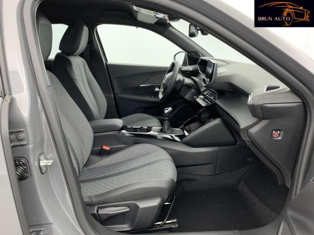 Peugeot 2008 image 7