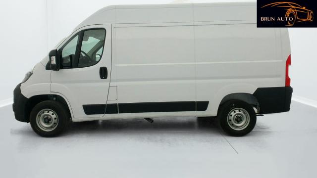 Peugeot Boxer image 1