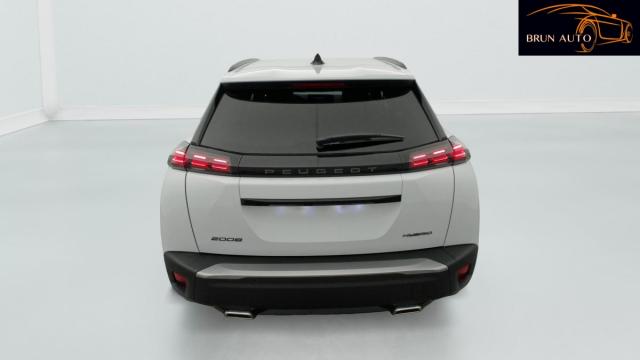 Peugeot 2008 image 3