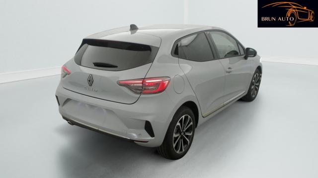 Renault Clio image 1