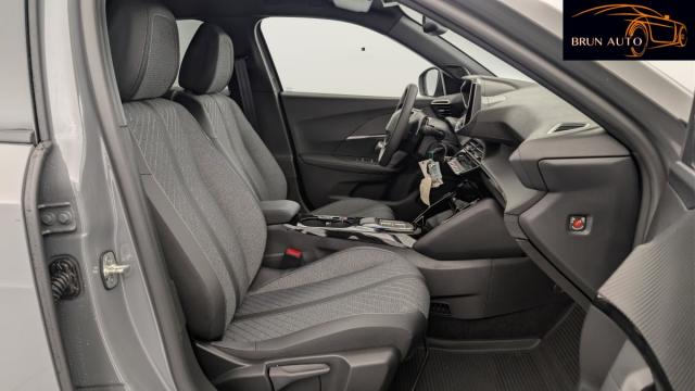 Peugeot 2008 image 4