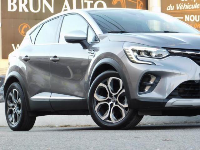 Renault Captur image 2