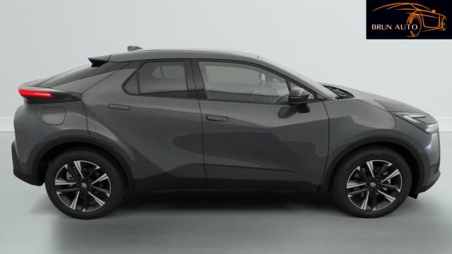 Toyota C-Hr image 8