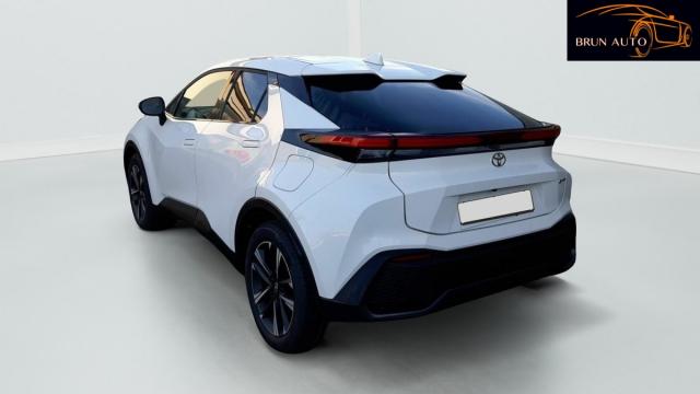 Toyota C-Hr image 8