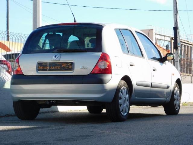 Renault Clio image 4