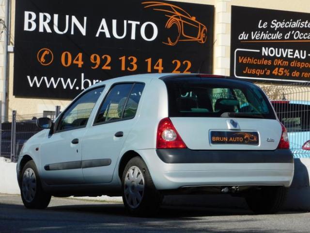 Renault Clio image 9