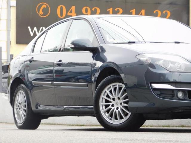 Renault Laguna image 2