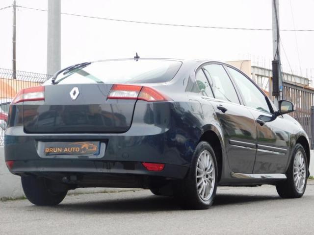 Renault Laguna image 3