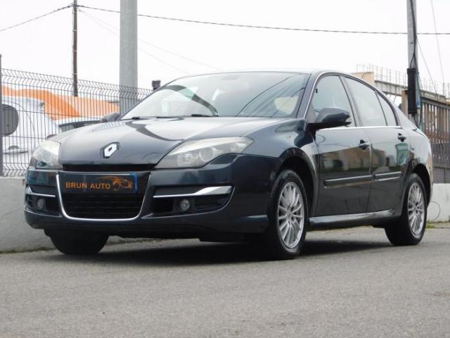 Renault Laguna image 8