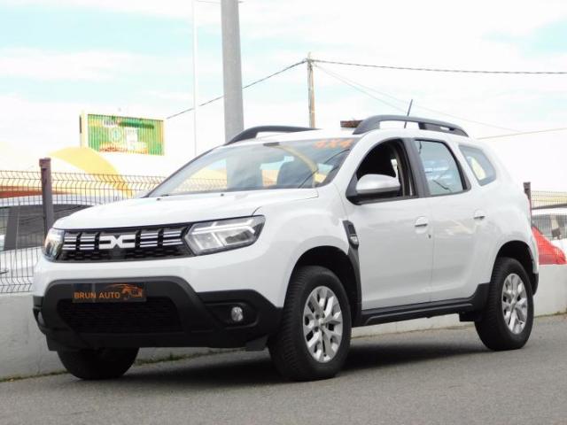 Dacia Duster image 1