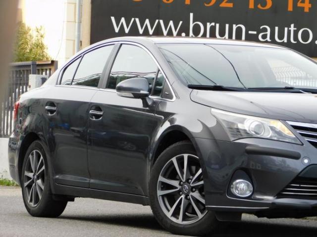 Toyota Avensis image 3