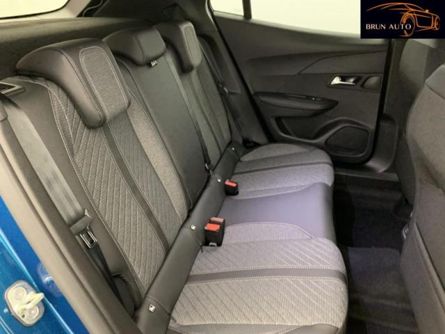 Peugeot 2008 image 3