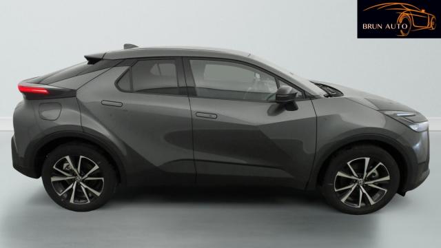 Toyota C-Hr image 7