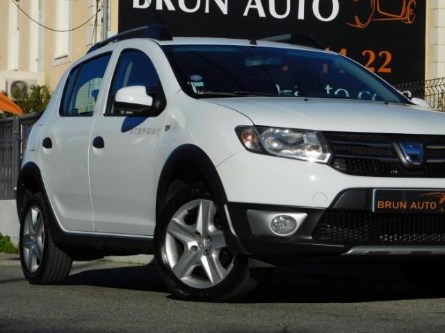 Dacia Sandero image 1