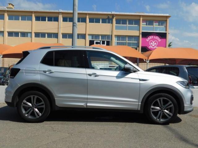 Volkswagen T-Cross image 5