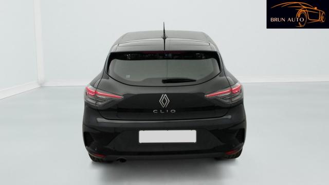 Renault Clio image 1
