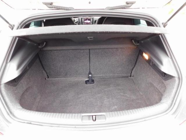 Volkswagen Scirocco image 8