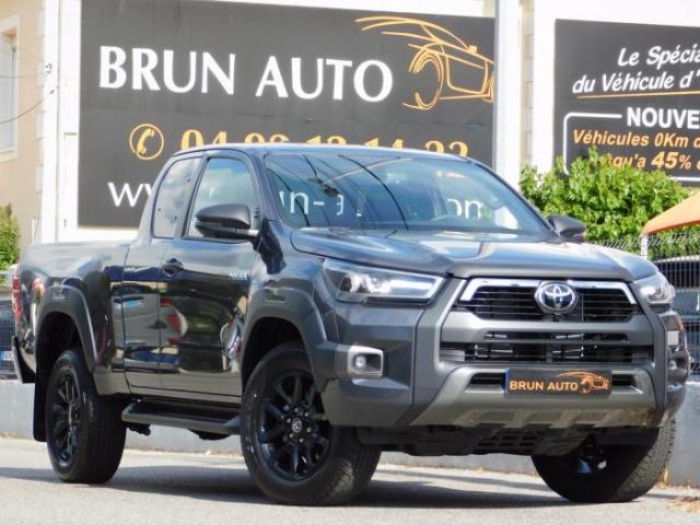Toyota Hilux 2.8 D-4d 204ch X-Tra Cabine Invincible 2 Places 4wd Bva My25