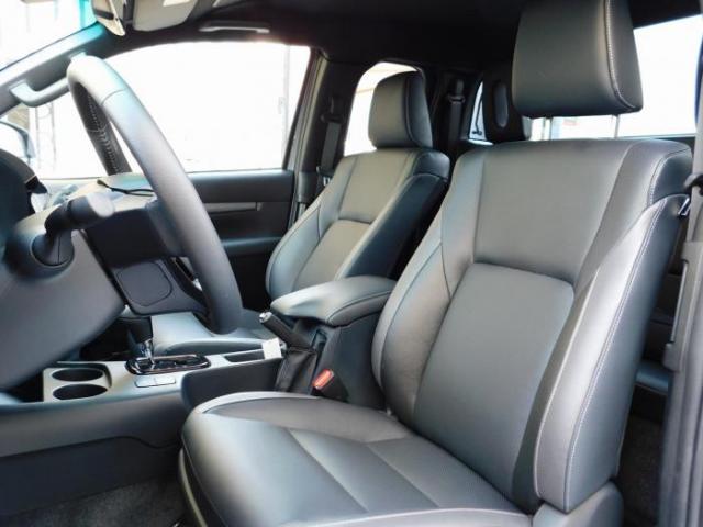 Toyota Hilux image 1