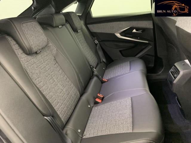 Peugeot 3008 image 2