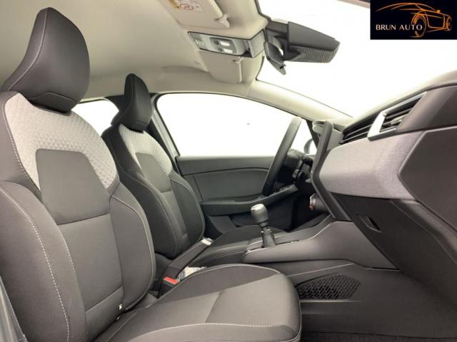 Renault Clio image 9